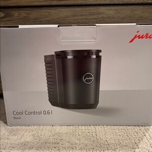 Cool Control 0.6L Black